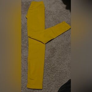 Alphalete Amplify leggings size Small color Mustard Yellow Leggings